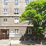 Apartment Kwadrat Przy Stalowej Warschau