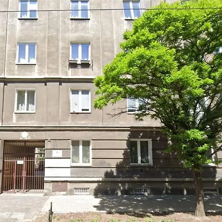 Апартаменты Kwadrat Przy Stalowej Варшава
